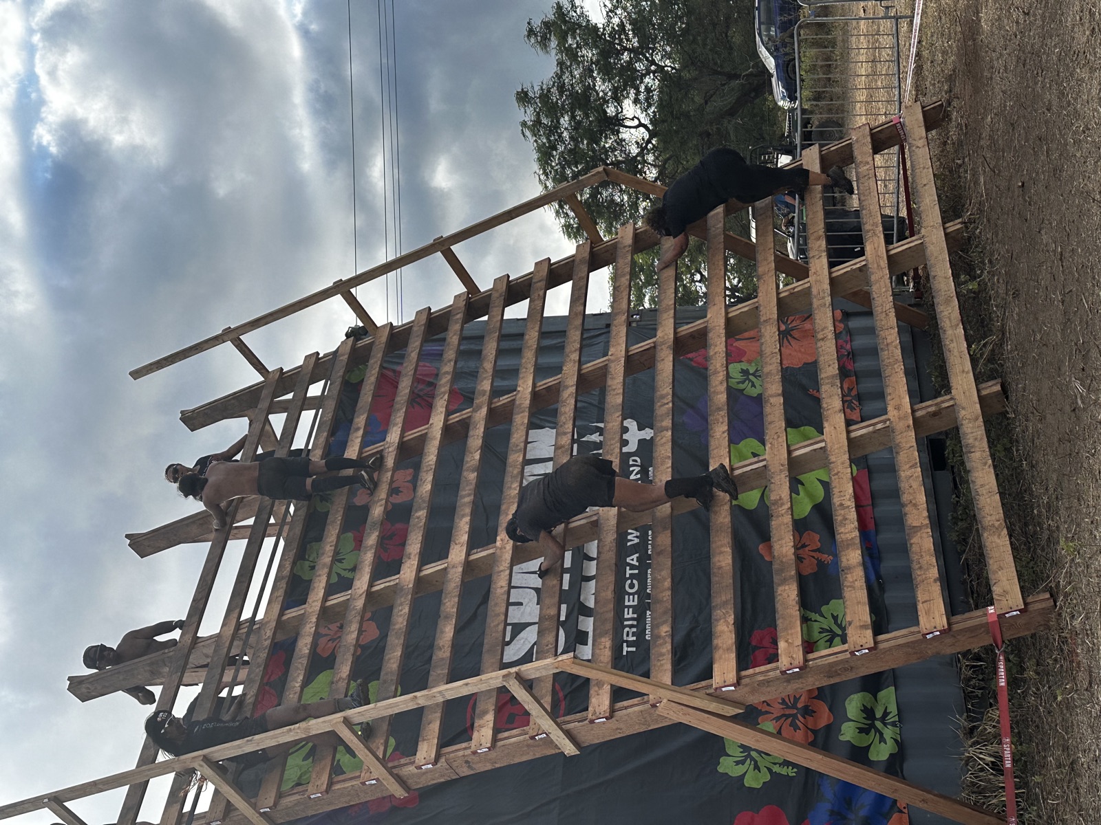 Spartan Race Hawaii 2024 — photo 44 of 47
